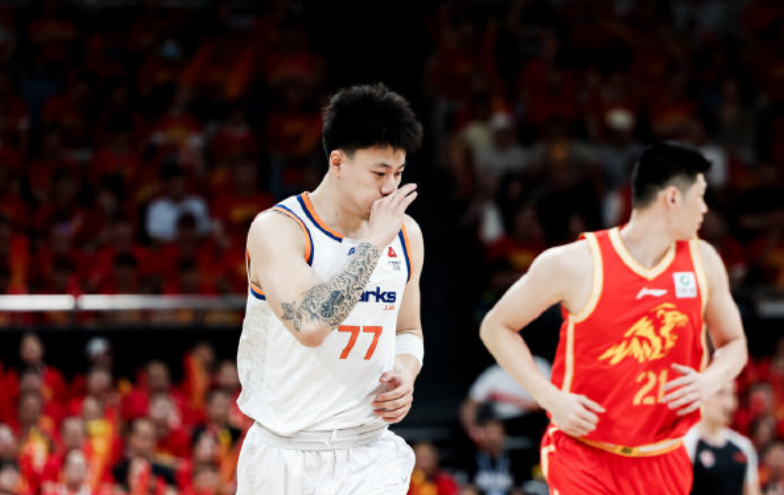 一个张镇麟就要5000万!上海男篮太有钱,超出想象